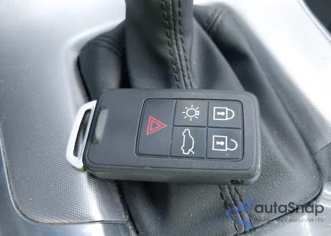 2017 Volvo S60 Dynamic from USA, damaged, VIN YV140MTL2H2437104